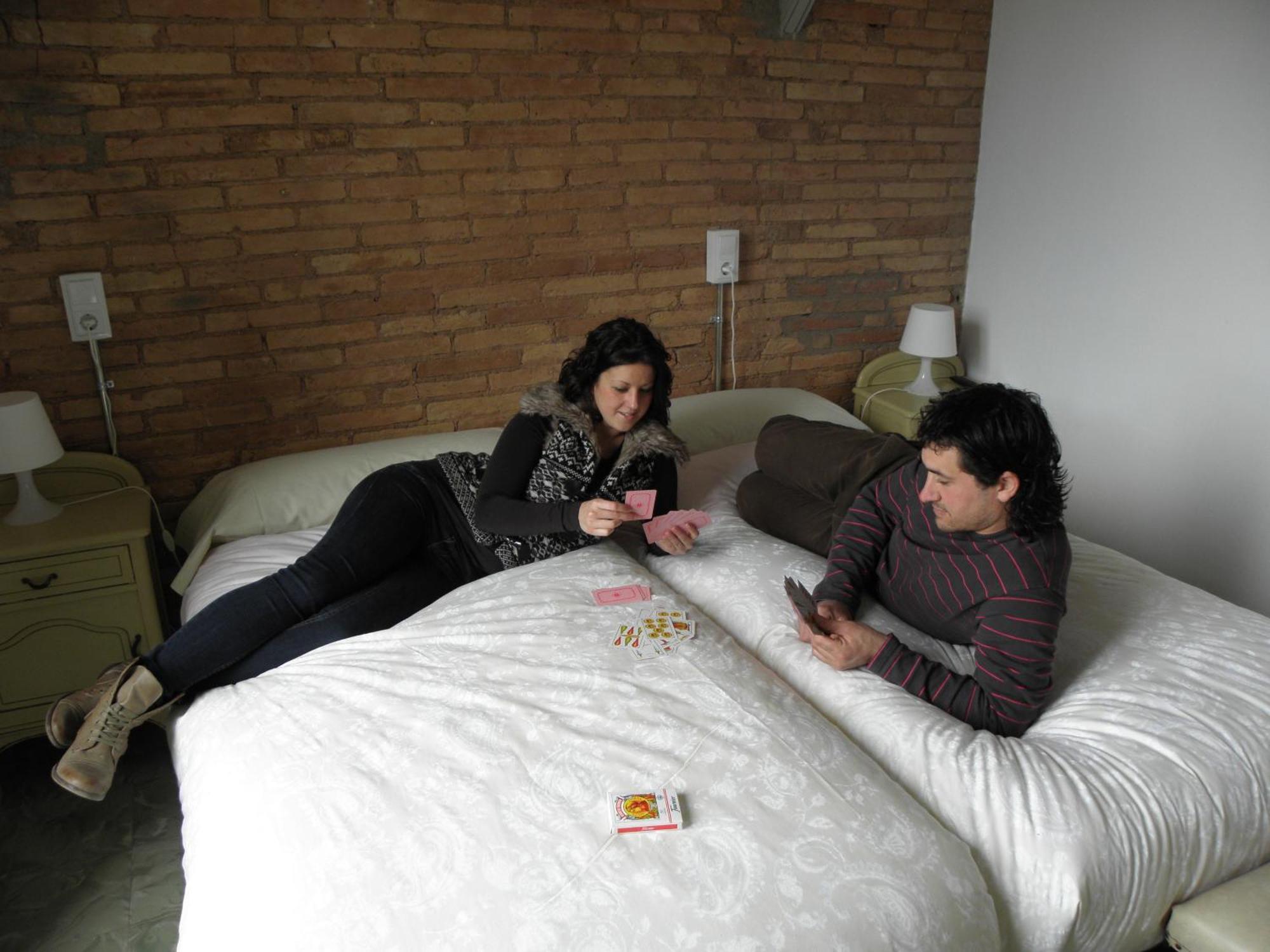 Hostal Cal Pla Sant Llorenc Savall ภายนอก รูปภาพ